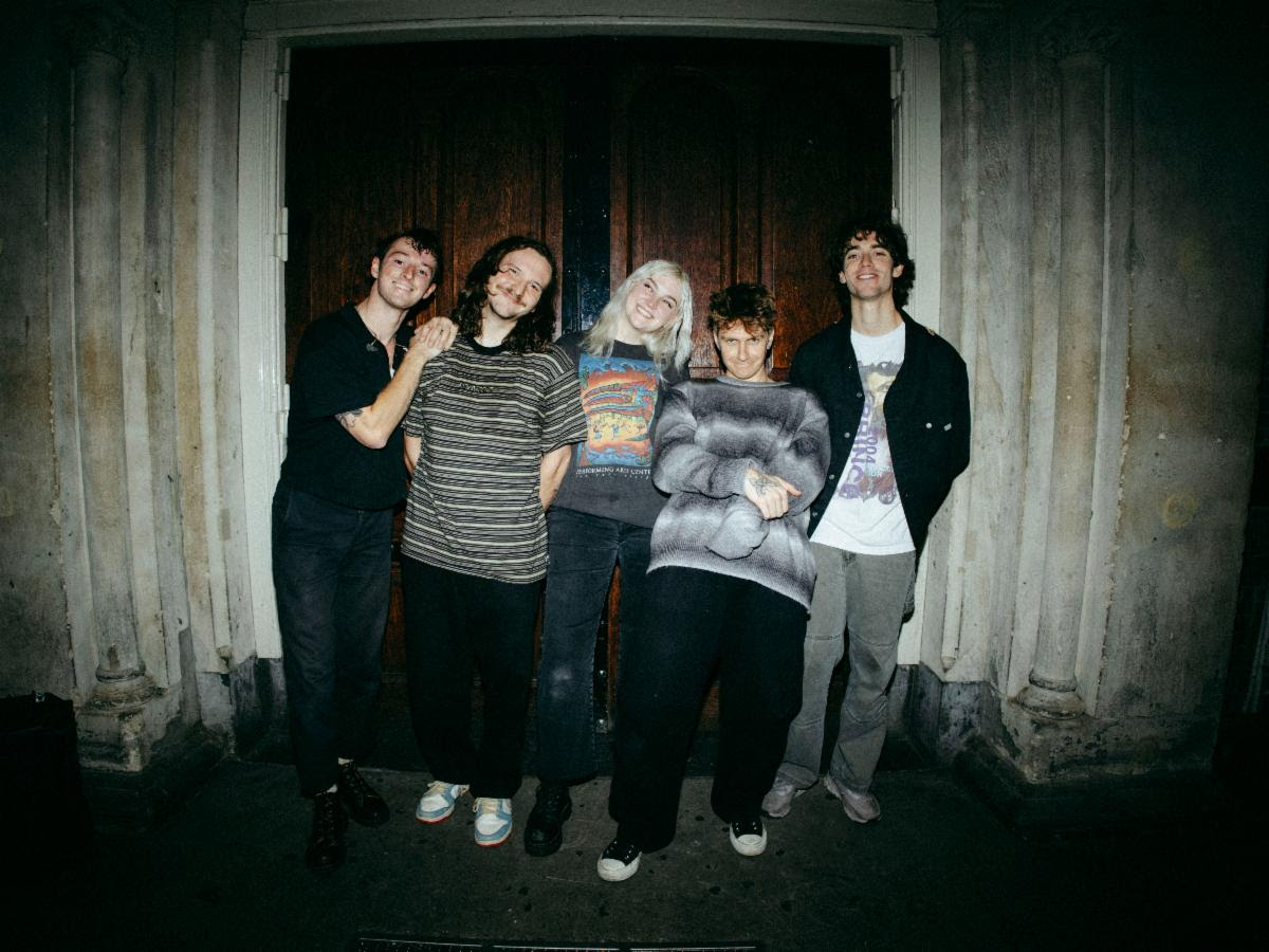flipturn band live 2026 indie rock group photo